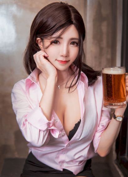 年轻夫妇交换新婚之夜
